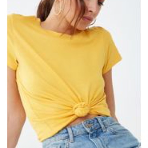 Forever 21 Tops - Forever 21 Yellow T-Shirt Crew Neck